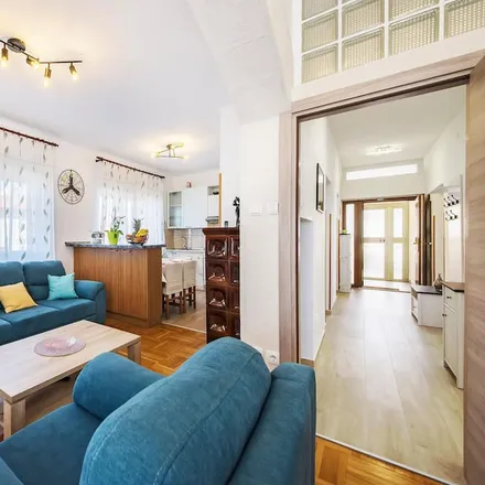 Image 2 - Pula, Grad Pula, Istria County, Croatia - Apartment for rent