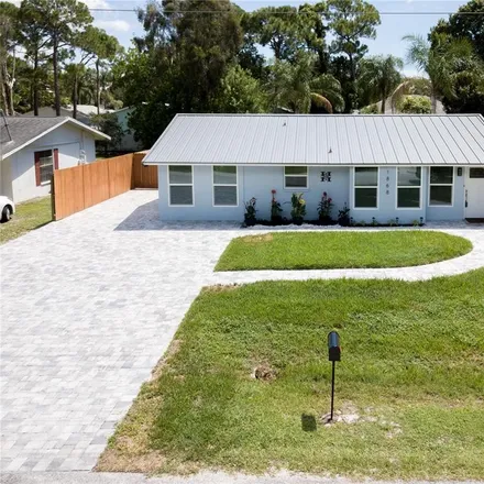 Buy this 2 bed house on 1868 Wharf Road in Vamo, Sarasota County