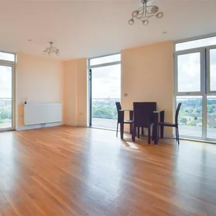 Image 7 - Hatton Road, London, HA0 1RP, United Kingdom - Apartment for sale