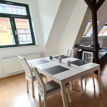Rent this 3 bed apartment on Untere Eichstädtstraße 16 in 04299 Leipzig, Germany