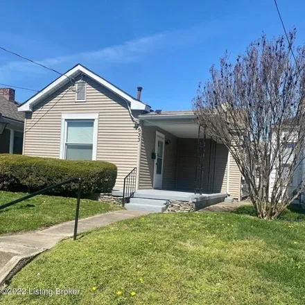 Rent this 3 bed house on 533 East Warnock Street in Louisville, KY 40217