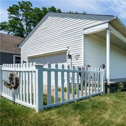 Buy this 3 bed house on 1177 Highridge Ave in Dayton, Ohio
