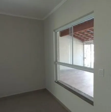 Rent this 4 bed house on Rua Abdala Minessi in Jardim São José, Bragança Paulista - SP