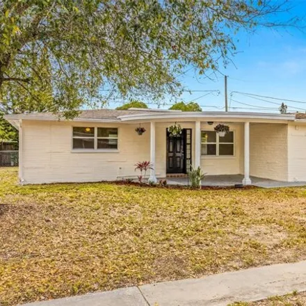 Buy this 3 bed house on 5426 Dawn Lane in Holiday, FL 34690
