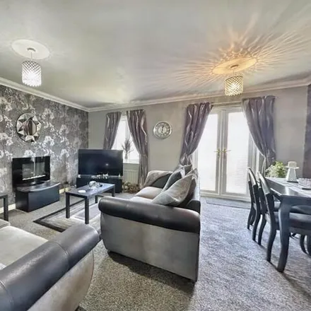 Image 5 - Chillingham Terrace, Jarrow, NE32 3UA, United Kingdom - House for sale