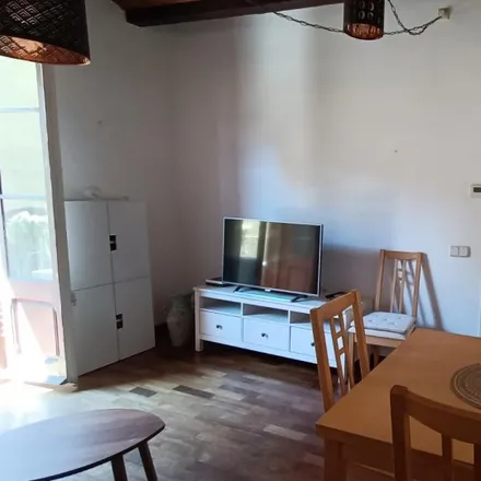 Rent this 2 bed apartment on Cinema Bosque in Rambla de Prat, 16