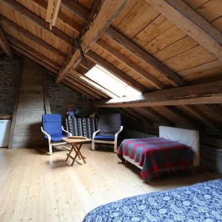 Rent this 2 bed house on 38580 Le Haut-Bréda