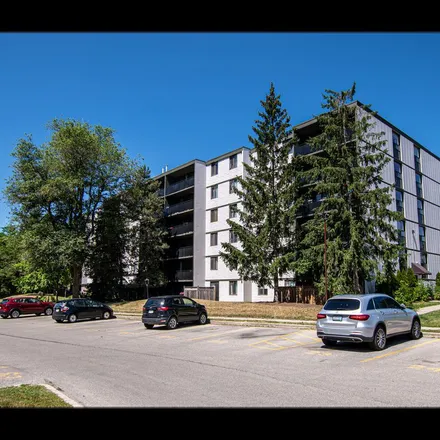 Image 2 - Willow Road, Guelph, ON N1H 7C7, Canada - Apartment for rent