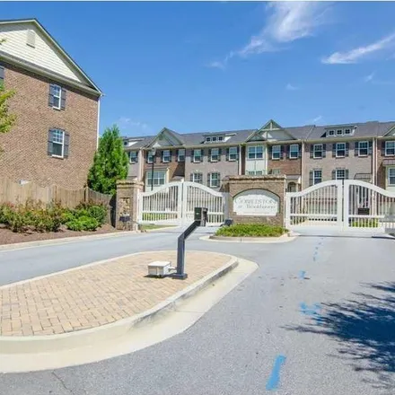 Image 2 - 2052 Cobblestone Circle Northeast, Brookhaven, GA 30319, USA - Townhouse for rent