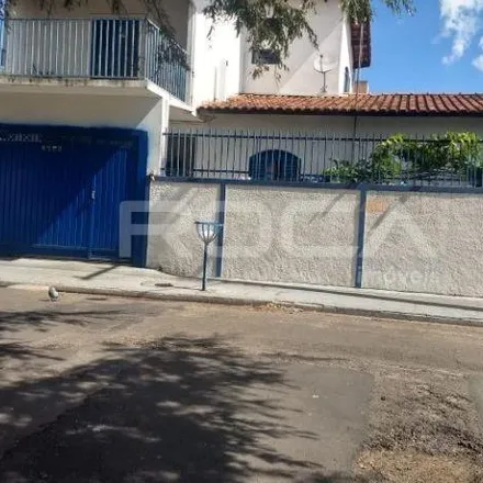 Buy this 4 bed house on Rua Antônia Tirzah Sanches Dinucci in Jardim Nova São Carlos, São Carlos - SP