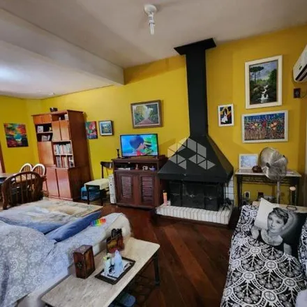 Buy this 5 bed house on Rua Doutor Pio Ângelo in Ipanema, Porto Alegre - RS