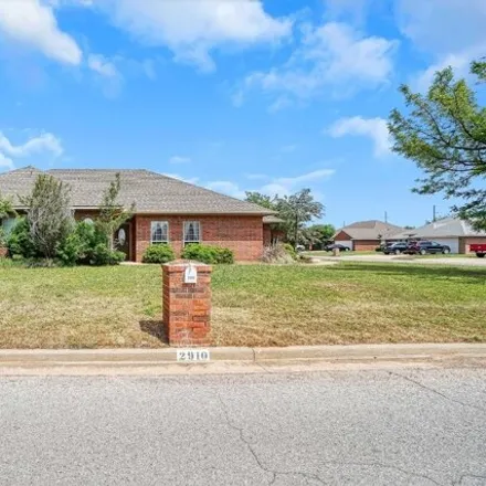 Buy this 4 bed house on 1815 Hunter Pointe Circle in Altus, OK 73521