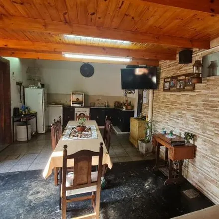 Image 1 - Farmacity, Padre Mario Lourhia, Partido de Quilmes, San Francisco Solano, Argentina - House for sale