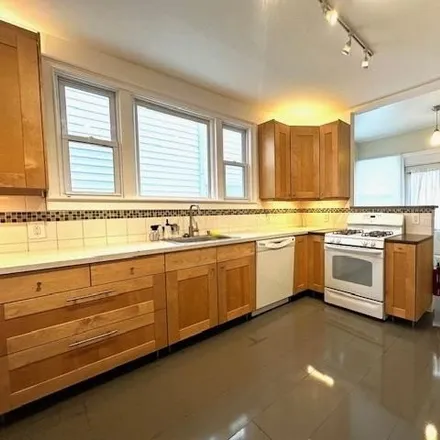 Rent this 1 bed house on 80 East 31st Street in Bayonne, NJ 07002