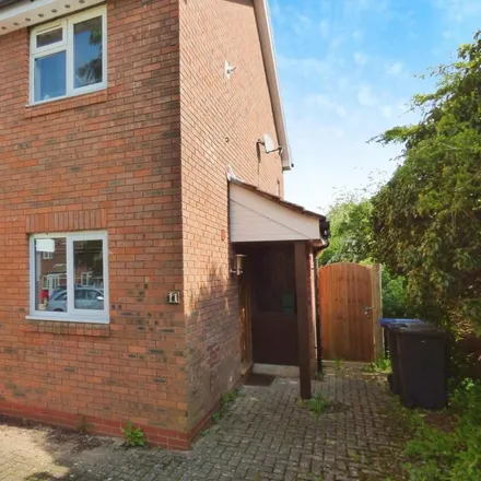Rent this 1 bed apartment on Carew Close in Stratford-upon-Avon, CV37 0TQ