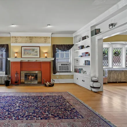 Image 7 - Edward J. Dahinden House, North 34th Street, Milwaukee, WI 53208, USA - House for sale