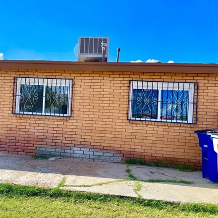 Rent this 1 bed house on 107 Coronado Road in El Paso, TX 79915