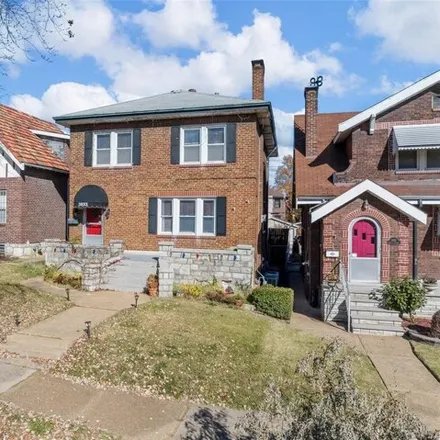 Buy this 4 bed house on 3845 Bowen Street in St. Louis, MO 63116