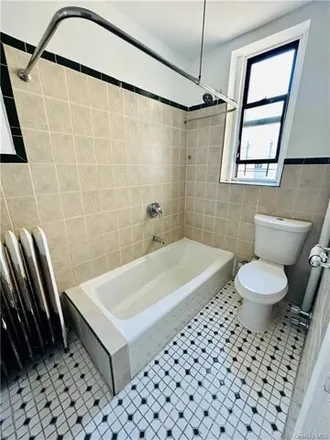 Image 6 - 1015 Anderson Avenue, New York, NY 10452, USA - Apartment for sale