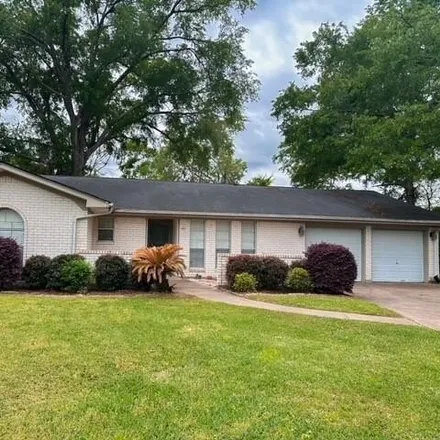 Rent this 3 bed house on 1499 Mossycup Lane in Livingston, TX 77351