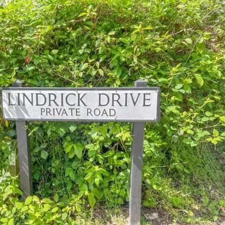 Image 8 - Lindrick Drive, Morton, DN21 1FY, United Kingdom - House for sale