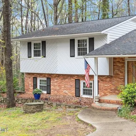 Image 2 - 653 Marilyn Circle, Cary, NC 27513, USA - House for sale