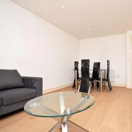 Image 5 - Venus House, 160 Westferry Road, Millwall, London, E14 3SF, United Kingdom - Apartment for rent