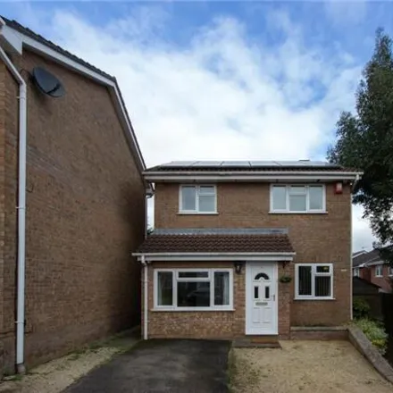 Rent this 5 bed house on 35 Little Meadow in Bristol, BS32 8AT