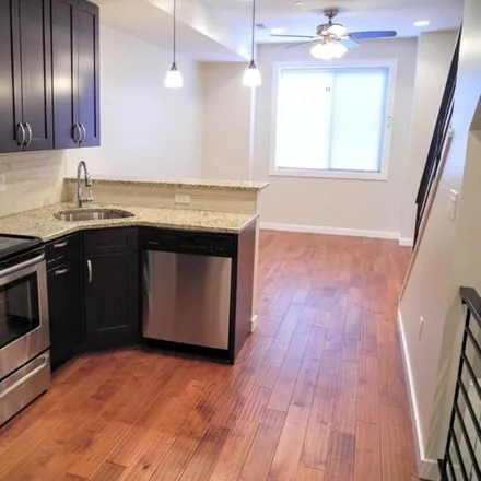 Image 3 - 2536 Ellsworth Street, Philadelphia, PA 19146, USA - Apartment for rent