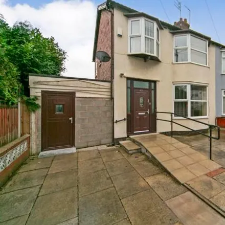 Buy this 3 bed duplex on Stoneycroft Crescent in Liverpool, L13 6QW