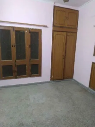 Rent this 2 bed apartment on India in 110010, Tigris Road