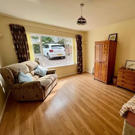 Image 3 - Knoll Lane, Malvern, WR14 3JU, United Kingdom - Apartment for rent