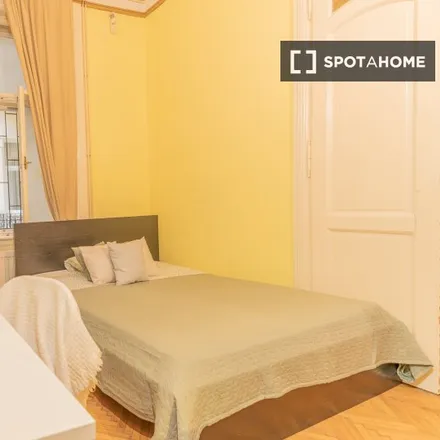 Rent this 4 bed room on Budapest in Weiner Leó utca 5, 1065