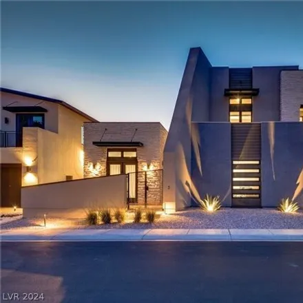 Image 3 - 2130 Skyline Heights Lane, Henderson, NV 89052, USA - House for sale