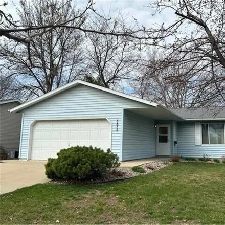 Buy this 2 bed house on 3591 7th Street Northwest in Rochester, MN 55901