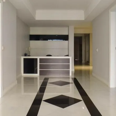 Rent this 4 bed apartment on Rua Professor Luiz César 705 in Água Verde, Curitiba - PR