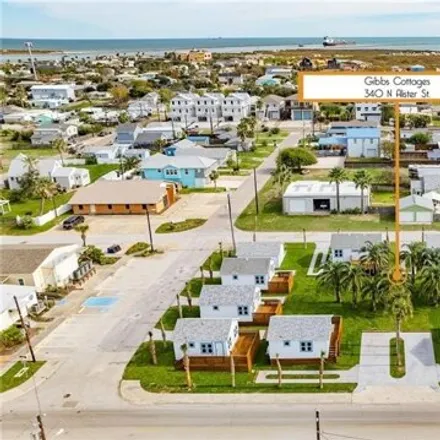 Image 2 - buildings, East Roberts Avenue, Port Aransas, TX 78373, USA - House for sale