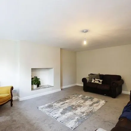 Image 2 - Channel View, Castleton, CF3 2UP, United Kingdom - Apartment for rent