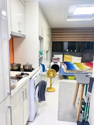 Rent this studio apartment on 서울특별시 강남구 역삼동 656-29