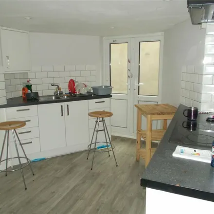 Rent this 4 bed apartment on 1 Alma Road Avenue in Bristol, BS8 2DH