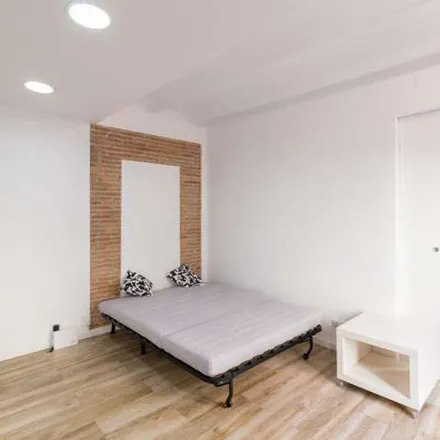 Image 4 - Carrer de Pepe Rubianes, 08001 Barcelona, Spain - Apartment for rent