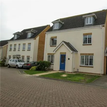 Buy this 5 bed house on Covent Garden in Willingham, CB24 5ET