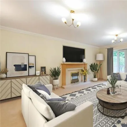 Image 1 - Harestone Valley Road, Tandridge, CR3 6HP, United Kingdom - Apartment for sale