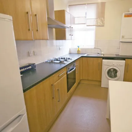 Image 1 - Chester Road, High Road, London, IG3 8RL, United Kingdom - Apartment for rent