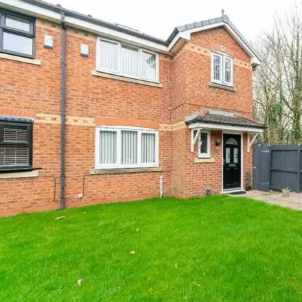 Buy this 4 bed duplex on Inchfield in Skelmersdale, Lancashire