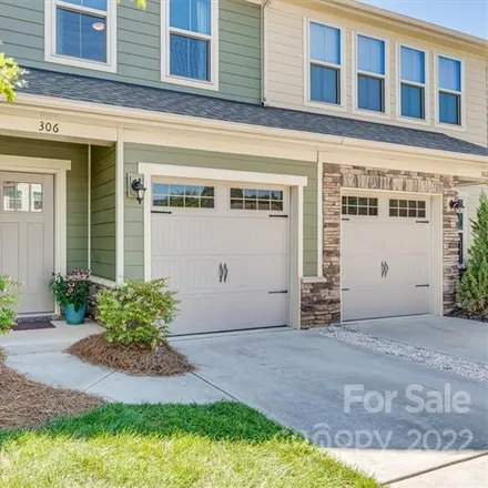Image 2 - 306 Willow Wood Court, Stallings, NC 28104, USA - Townhouse for sale