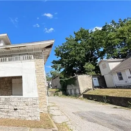 Buy this 9 bed house on Blessed Sacrament School (Disused) in East 39th Street, Kansas City