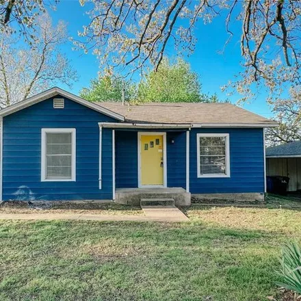Rent this 2 bed house on 672 West Brock Street in Denison, TX 75020