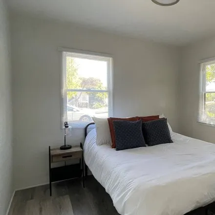 Rent this 1 bed townhouse on Ventura County in California, USA