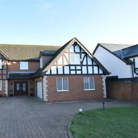 Buy this 5 bed house on Beeston Farm in 22 Humberston Avenue, Humberston Grange